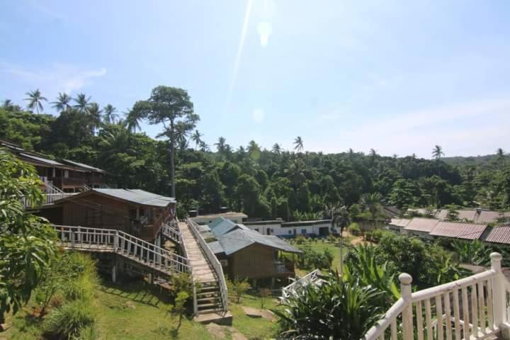 Long Beach Garden Kampung Kuala Besut Eksteriør billede
